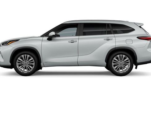 New 2026 Toyota Highlander Platinum AWD/4WD image 23