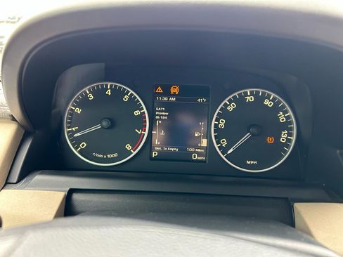 Used 2016 Land Rover LR4 HSE image 21