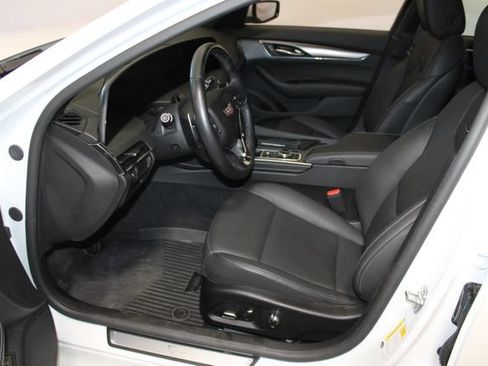 Used 2025 Cadillac CT5 Premium Luxury w/ Sun And Sound Package AWD/4WD image 7