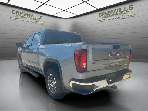Used 2025 GMC Sierra 1500 SLT AWD/4WD image 7