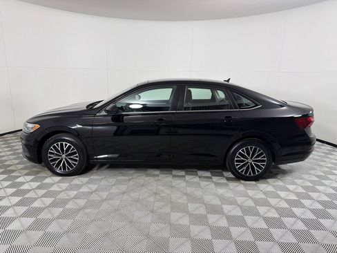 Used 2021 Volkswagen Jetta R-Line FWD image 8
