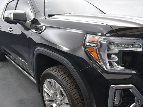 Used 2021 GMC Sierra 1500 Denali w/ Denali Ultimate Package AWD/4WD image 38