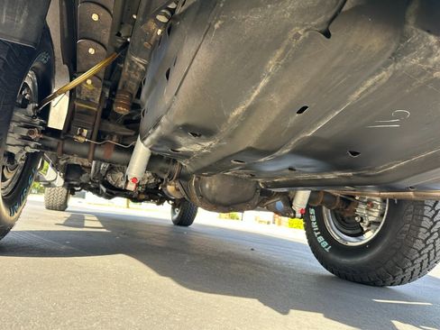 Used 2005 Ford Excursion Limited image 77