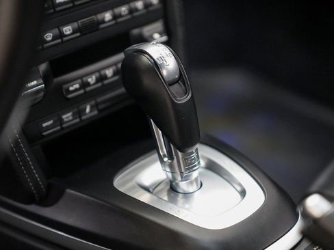 Used 2013 Porsche 911 4 Coupe image 26