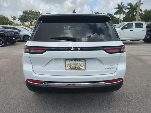 New 2026 Jeep Grand Cherokee Laredo RWD image 6