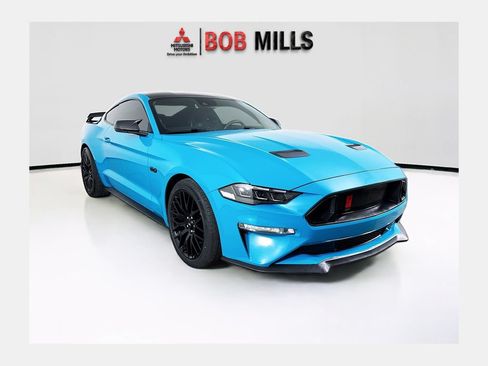Used 2019 Ford Mustang GT Premium w/ GT Performance Package RWD image 1