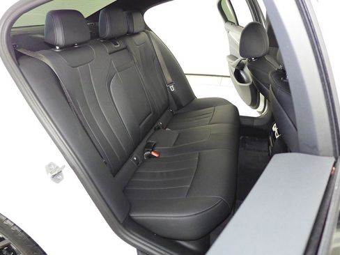 Certified 2023 BMW 530e w/ M Sport Package image 19