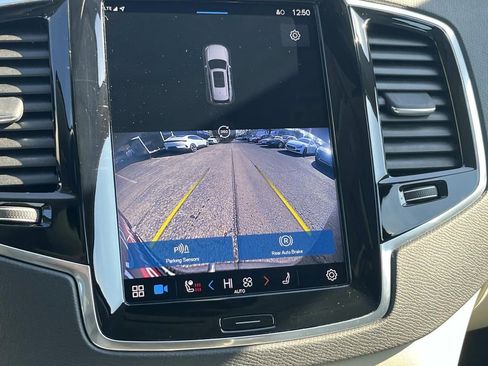 Used 2023 Volvo XC90 B6 Plus w/ Protection Package Premier image 34