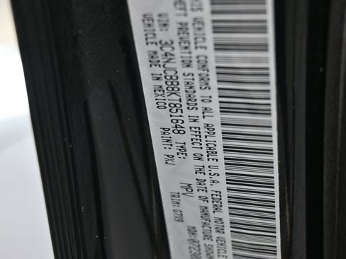 Used 2019 Jeep Compass Latitude w/ Popular Equipment Group image 17