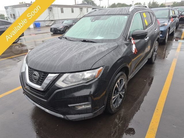 Used 2020 Nissan Rogue SV AWD/4WD image 1