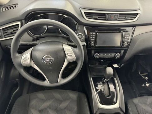 Used 2014 Nissan Rogue SV w/ SV Premium Package AWD/4WD image 22