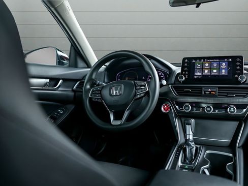 Used 2022 Honda Accord LX image 15