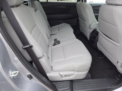 Used 2023 Honda Passport EX-L image 23