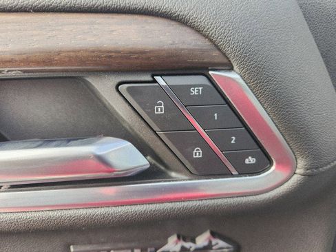 Used 2023 Chevrolet Silverado 1500 High Country w/ High Country Premium Package image 36