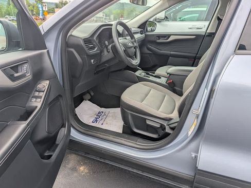Used 2022 Ford Escape S AWD/4WD image 9