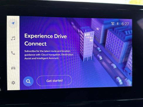 Used 2025 Toyota Corolla LE image 37