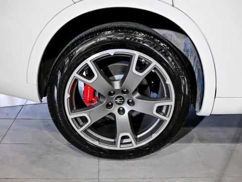 Used 2022 Maserati Levante Modena image 42