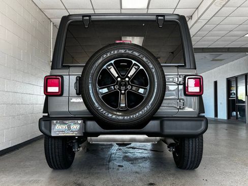 Certified 2022 Jeep Wrangler Unlimited Sport AWD/4WD image 5