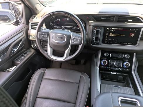 Used 2024 GMC Yukon Denali w/ Advanced Technology Package RWD image 22