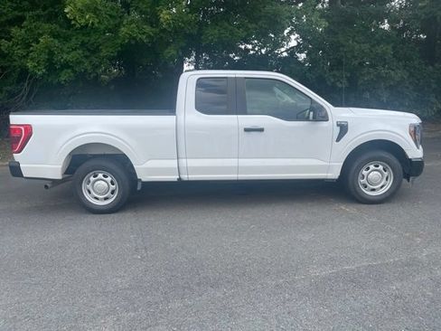 Used 2023 Ford F150 XL RWD image 5