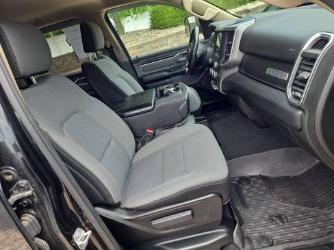 Used 2019 RAM 1500 Big Horn AWD/4WD image 29