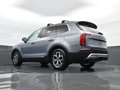 Used 2020 Kia Telluride EX AWD/4WD image 29
