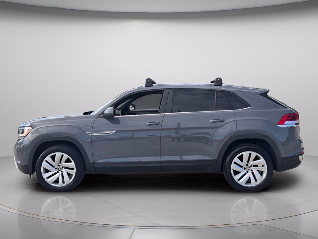 Used 2020 Volkswagen Atlas Cross Sport SE w/ Towing Package FWD image 3