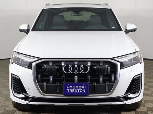 Used 2025 Audi Q7 3.0T Premium Plus AWD/4WD image 13