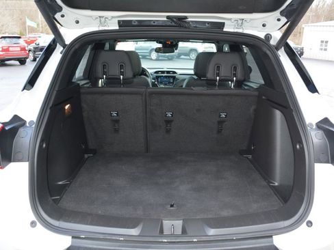 Used 2023 Chevrolet TrailBlazer ACTIV w/ Sun and Liftgate Package image 10