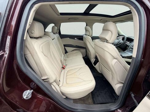 Used 2018 Lincoln MKX Reserve w/ Lincoln MKX Climate Package AWD/4WD image 22