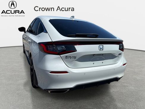 Used 2022 Honda Civic Sport Touring image 9