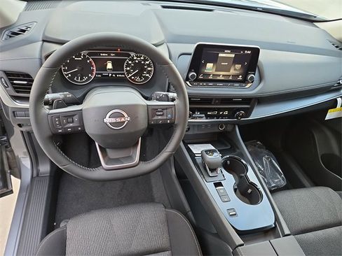 New 2026 Nissan Rogue SV image 27