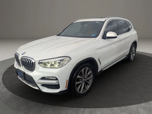 Used 2019 BMW X3 sDrive30i w/ Convenience Package image 2