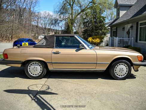 Used 1988 Mercedes-Benz 560 SL image 17