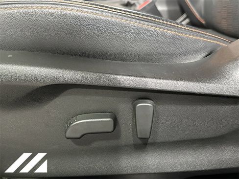 Certified 2023 Subaru Crosstrek 2.5i Limited image 22