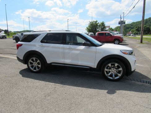 Used 2020 Ford Explorer Platinum w/ Premium Technology Package AWD/4WD image 5