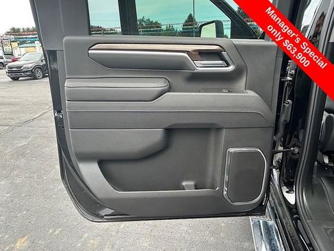 Used 2025 Chevrolet Silverado 3500 LT image 19