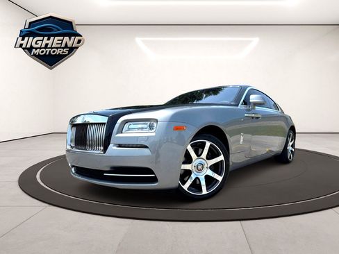 Used 2016 Rolls-Royce Wraith image 2