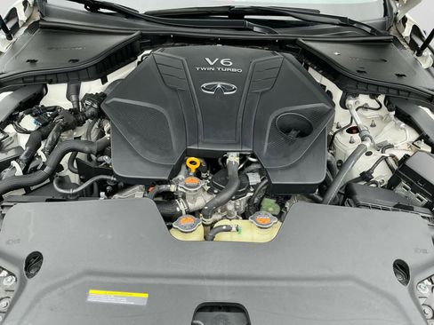 Used 2022 INFINITI Q50 Luxe w/ Cargo Package AWD/4WD image 8