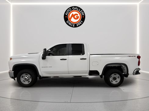 Used 2020 Chevrolet Silverado 2500 W/T w/ WT Safety Package AWD/4WD image 4
