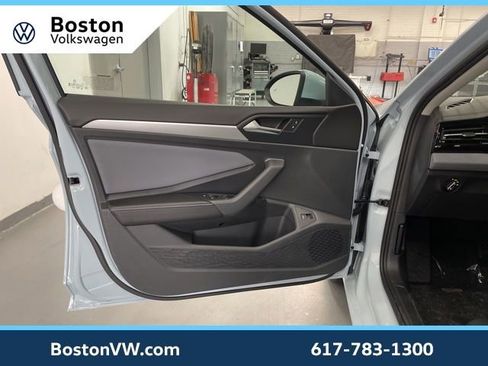 New 2026 Volkswagen Jetta SE FWD image 26