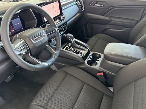 New 2025 GMC Canyon Elevation w/ Convenience Package image 10