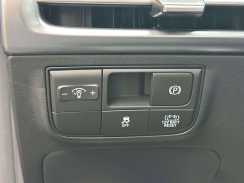 New 2026 Hyundai Tucson Blue SE AWD/4WD image 29