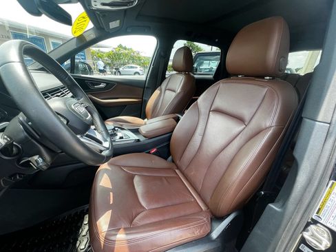 Used 2018 Audi Q7 3.0T Premium Plus AWD/4WD image 19