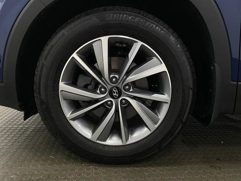 Used 2020 Hyundai Santa Fe SEL w/ Convenience + Premium Package AWD/4WD image 13
