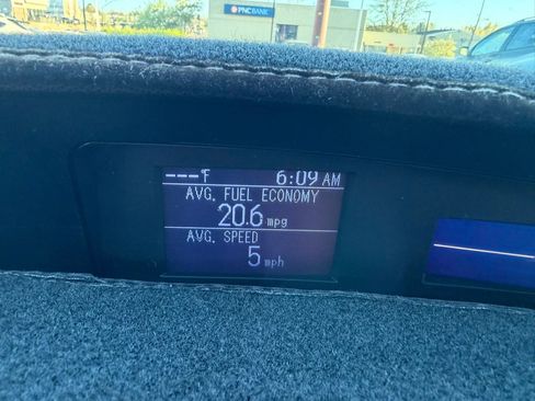 Used 2012 MAZDA MAZDA3 i Touring image 31