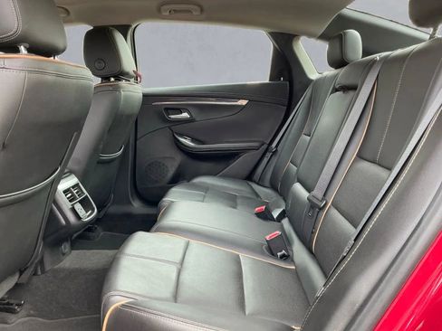 Used 2019 Chevrolet Impala Premier w/ Premier Convenience Package image 14