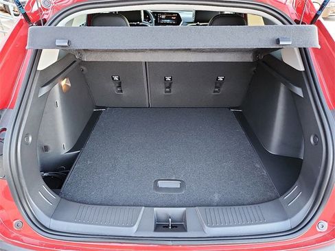 New 2026 Chevrolet Trax LT image 6
