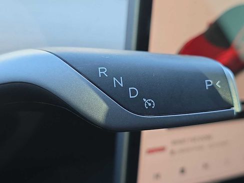 Used 2022 Tesla Model 3 Long Range image 21