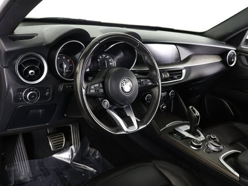 Used 2022 Alfa Romeo Stelvio Ti image 28